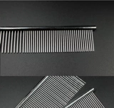 Собачья расчесывание домашних животных из нержавеющей стали сдало длинное покрытие красоты, расчесывавшаяся плюшевая красавица Прямой расчесывание домашних животных.