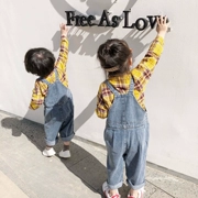 Quần áo trẻ em mùa xuân Trịnh Taijia 2019 được khuyến khích mạnh mẽ cho trẻ em phiên bản Hàn Quốc của anh chị em anh chị em mặc quần yếm denim hoang dã - Quần jean