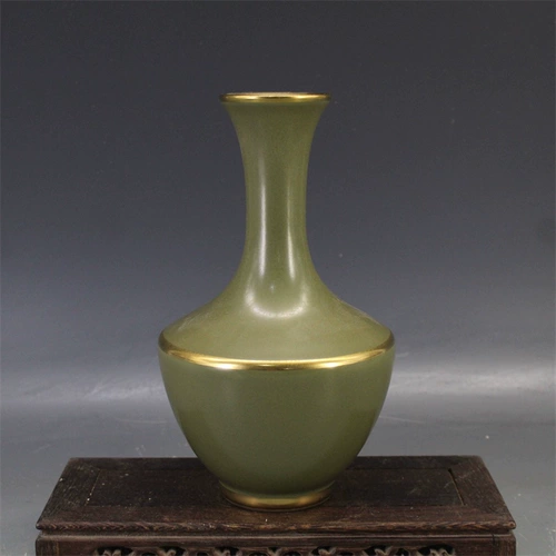 Daaqing yongzheng Год чая лотос рисует золотые бутылочные антикварные игроки