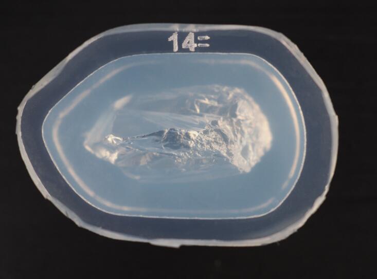 Red Smalldiy Gutta percha transparent silica gel mould Crystal Glue  mould silica gel mineral Spar Crystal Cluster transparent mould
