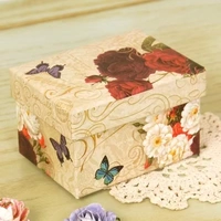 H Тип/Желтая цветочная бабочка