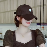 Случайная покупка корейская версия Xiawan Eaves, показывающая маленькую маленькую шляпу языка