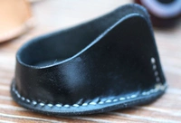 Черная одиночная кожа