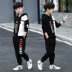 Bộ quần áo bé trai mùa thu 2020 Cậu bé trung niên mới đẹp trai Bộ đồ hai mảnh Hàn Quốc 12 tuổi - Phù hợp với trẻ em