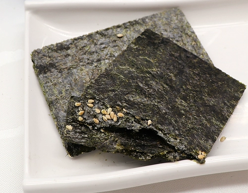 [舟山特产芝麻夹心海苔48g非油炸老人儿童孕妇零食即食海苔夹心脆]