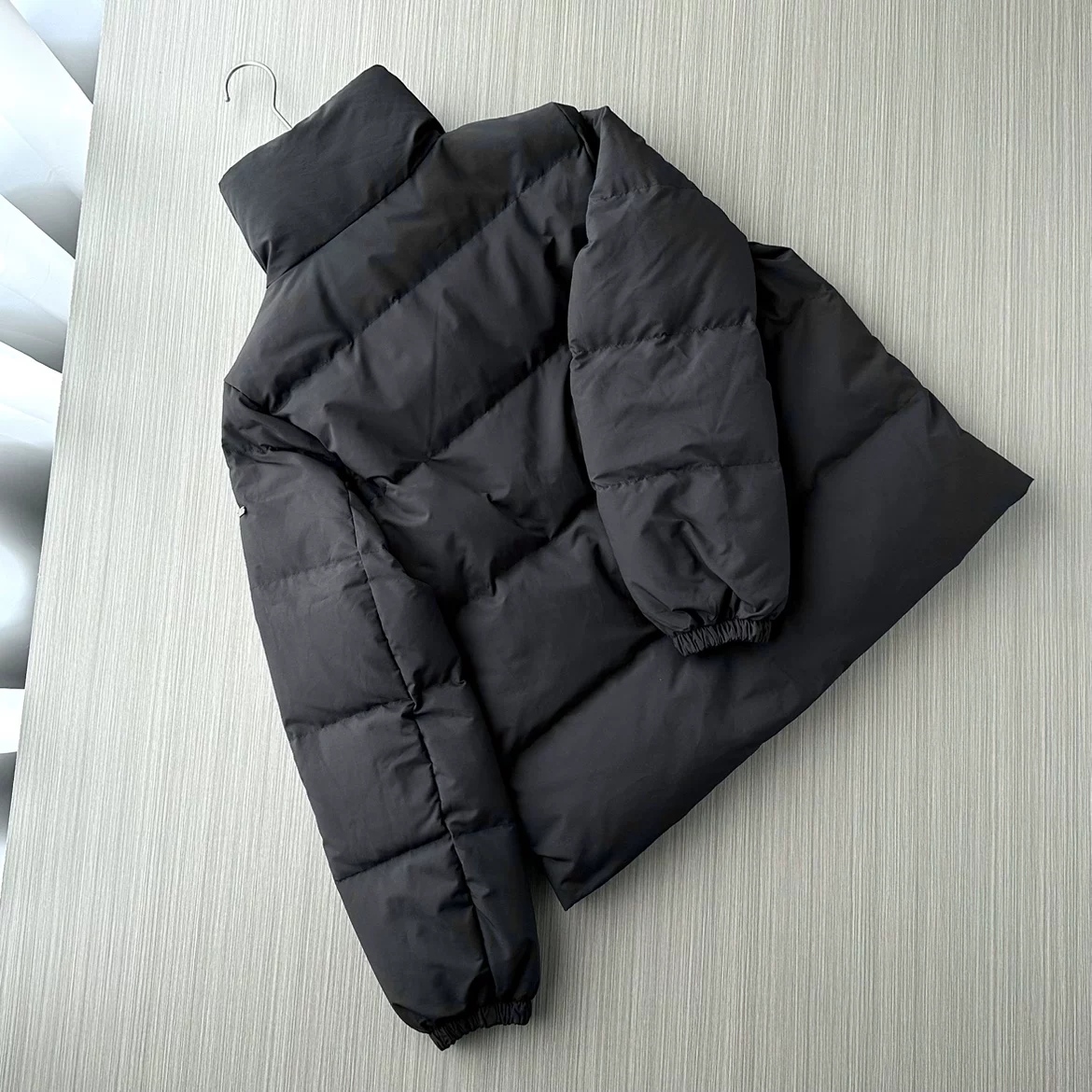 Теплая короткая пуховик из велюра, гусино пух, утолщенная версия