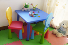 Детский столик со стулом Детский сад