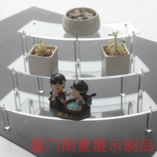 Витрина 亚克力化妆品弧形三层阶梯架首饰珠宝手办动漫模型玩具香水展示架