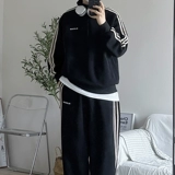 Чистый парень в свитере спорт двух -набор японских отдыха весны и осень Темного Материала Dark Matter