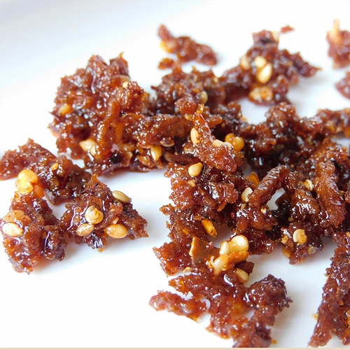 Джинсовая кость пряная небольшая закуска пряные кусочки горячей таблетки после детства детства Ностальгический 8090 Воспоминания Большой подарочный пакет глютен