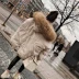 2018 chống mùa thời trang xuống áo khoác của phụ nữ phần dài Hàn Quốc phiên bản của thắt lưng mới là mỏng dày siêu lớn cổ áo lông thú giải phóng mặt bằng thủy triều Xuống áo khoác