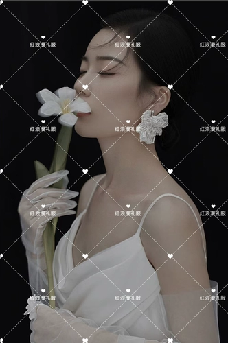 Белое свадебное платье с бантиком, униформа медсестры, с открытой спиной