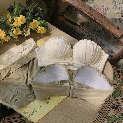 夏季日系内衣女聚拢无钢圈小胸无肩带文胸内裤套装防滑隐形薄胸罩-淘宝网 夏季日系内衣女聚拢无钢圈小胸无肩带文胸内裤套装防滑隐形薄胸罩-淘宝网