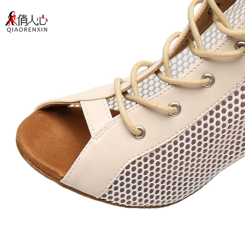 Пейзаж сетчатая сетка высокая танцевальная туфли женская высокие каблуки на каблуках.