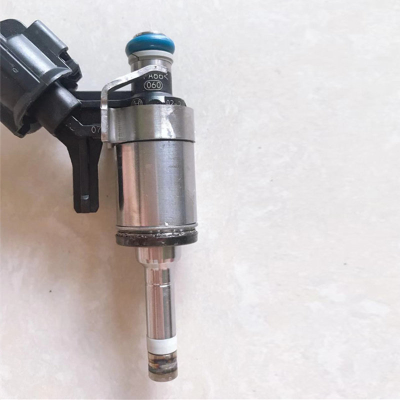 宝马mini 标致308 508 c5 rcz ds5 308cc c4l 1.6t直喷喷油嘴原装