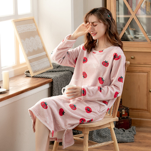 珊瑚绒清新睡裙长款女士家居服