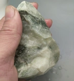 Натуральная природная руда из нефрита, 337 грамм