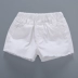 2018 cô gái mới quần short denim Hàn Quốc phiên bản của trẻ em da trắng của quần cô gái mùa hè bé bông giản dị quần nóng quần jean trẻ em cao cấp Quần jean