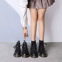 Martens, зимние короткие сапоги в английском стиле, ботинки, из натуральной кожи, в британском стиле, 2022, подходят для весны и осени