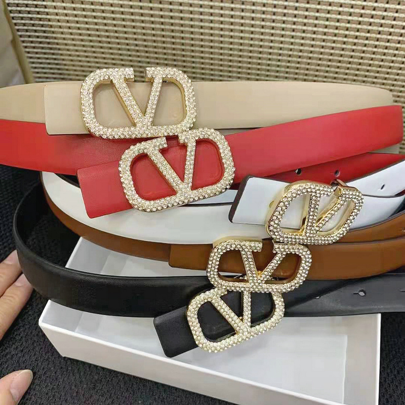 New V-shaped female belt online famous cowhide retro versatile metal buckle belt with dress decoration