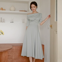 Осенний приталенный корсет, длинное платье, 2019, в корейском стиле, яркий броский стиль, открытые плечи, средней длины, А-силуэт