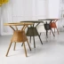 Ghế wicker ba mảnh ban công bảng và ghế bàn cà phê ngoài trời sân giải trí giả mây ghế đơn giản đồ nội thất hiện đại kết hợp