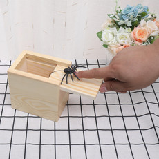 прикол 抖音同款吓人蜘蛛惊吓一跳木盒创意整蛊恶搞生日礼物恶作剧玩具