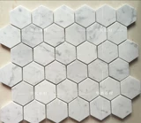 Каменная мозаика натуральная мрамор Карара Белая ванная комната Фоновая стена Большая шестиугольная плитка соты