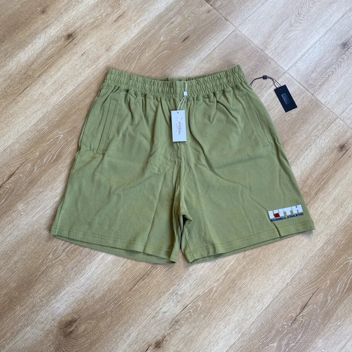 Green [Larger]half sell half give kith jointly russell rainbow Macaroon Color matching easy leisure time shorts men and women with system