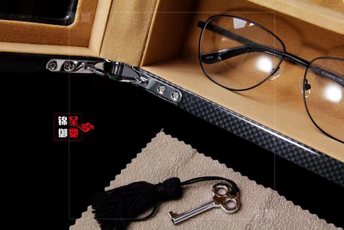 Высококлассные очки, стенд, коробка для хранения