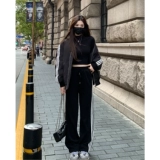 Короткая черная бейсбольная куртка, форма для отдыха, удерживающий тепло пуховик, оверсайз