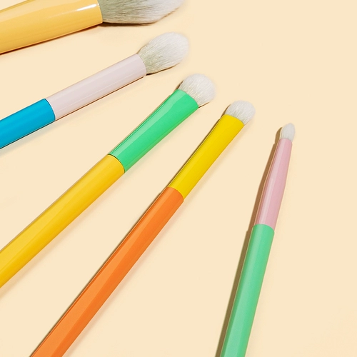 Nome Nomi Home Candy Series Set Shate Shate Make -Up Tool Sanfir