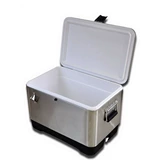 Микро -дефектная изоляционная коробка из нержавеющей стали на открытом воздухе холодная коробка автомобиль холодильник со льдом хвост хвост