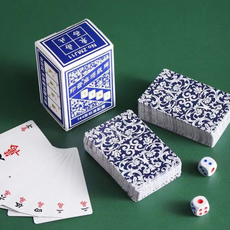 新品麻将牌纸牌便携式旅行加厚家用纸质娱乐宽版麻将扑克牌86*56