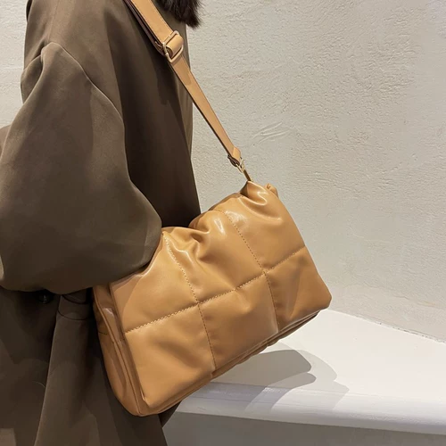 Японская вместительная и большая сумка через плечо, коллекция 2023