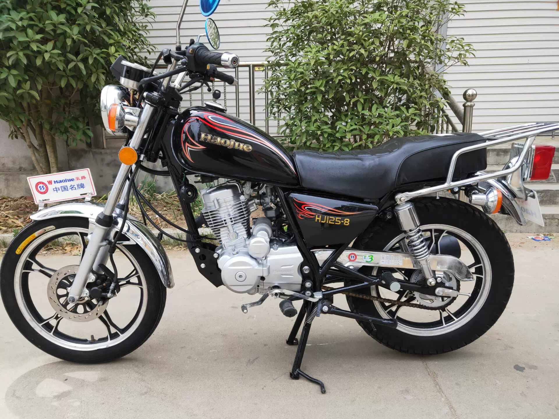 Suzuki GN125 Маленький принц Б/у мотоцикл Топливо ретро мужской шаг-помощник локомотив оригинал подлинный