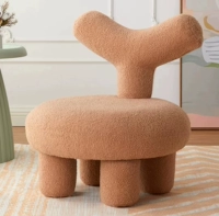 Модель ягненка коричневого типа