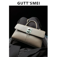 Слоновая серая труба из коровьей кожи