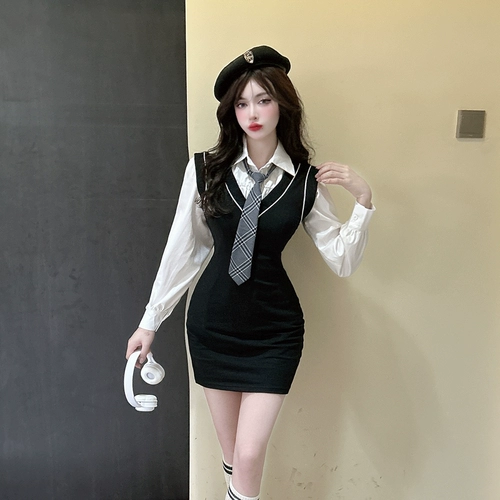 Комплект, платье, лонгслив, в американском стиле, в британском стиле, осенний, с акцентом на бедрах