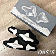 Отдых тапочки 艹牌拖鞋夏季外穿防滑运动无中生有厚底家用男女情侣踩屎感一字拖