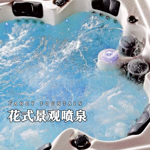 Villa Family Courtyard Outdoor Super Bulp