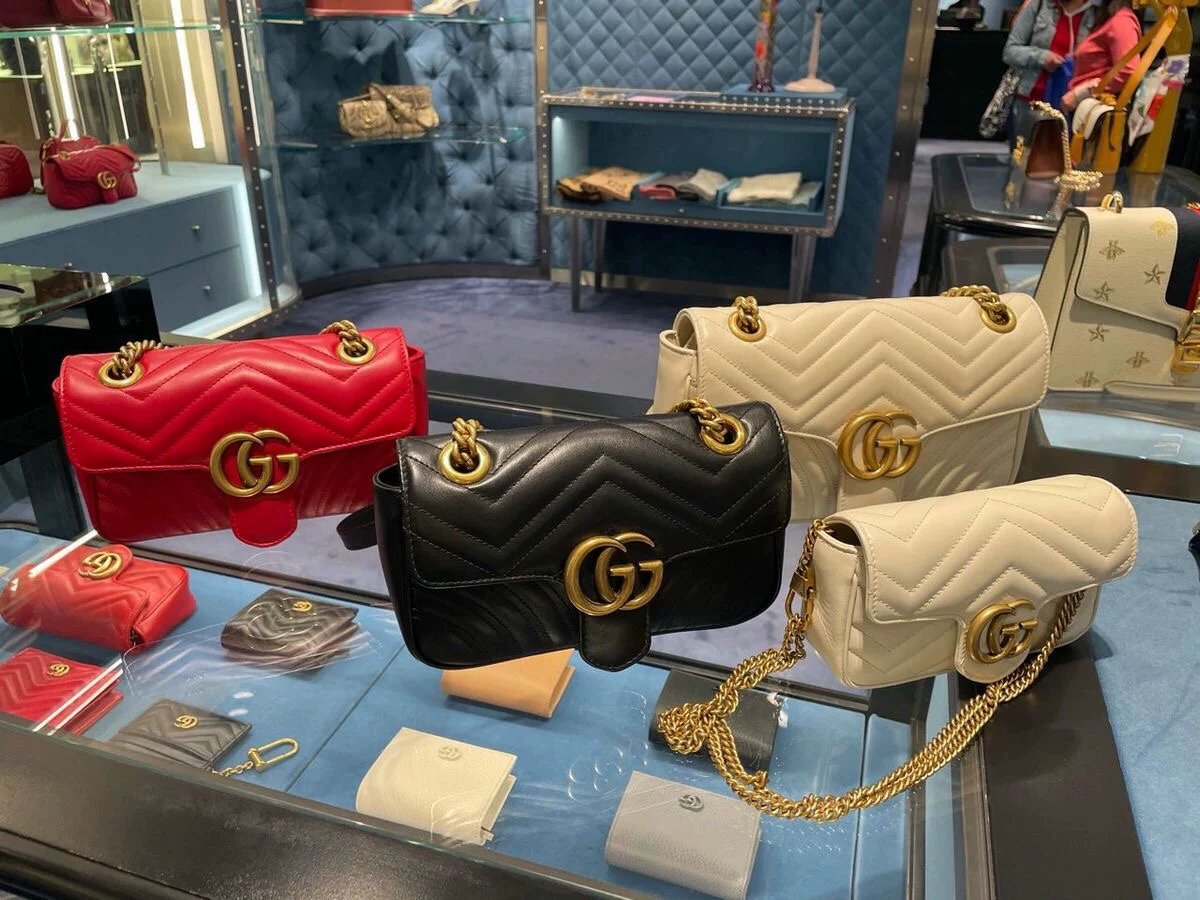 Покупка Gucci/Подарочная упаковка Gucci Love