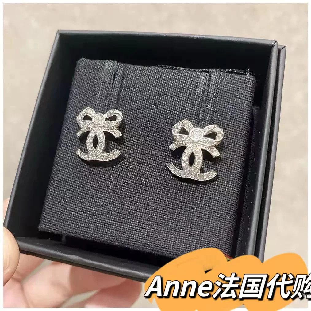 Покупка CHANEL серьги Chanel 22B новые серебряные стразовые бант двойная буква C серьги