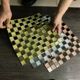 Местный тирант золотой стеклянный мозаичная плитка гостиная телевизионная фоновая настенная барная баррель