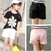 Quần áo trẻ em 2018 mùa hè mới trẻ em quần short denim mùa hè cô gái hoang dã lỗ quần short Hàn Quốc phiên bản của nguyên cạnh nóng quần kinh doanh quần áo trẻ em