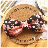 Черная вишневая колокольчика