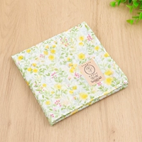 Желтый, в цветочек