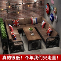 Индустриальная ветряная бар Qing Music Bar Bar Lu тип карты сиденья диван горячий горшок для барбекю ресторан кафе железные столы и комбинация стульев