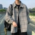 Áo khoác len nam mùa xuân và mùa thu retro phiên bản Hàn Quốc của xu hướng áo khoác len kẻ sọc in phong cách Hồng Kông áo khoác hoang dã Harajuku - Áo len