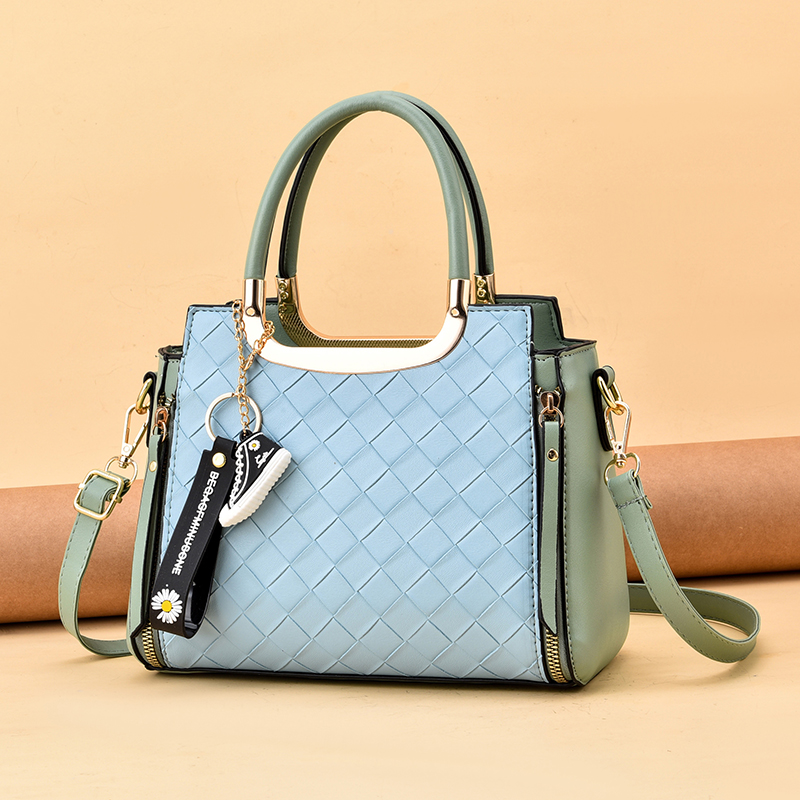 GreenBag female 2021 new pattern tide fashion Spring and summer Versatile ma'am Messenger One shoulder atmosphere portable Big bag female high-capacity